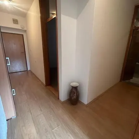 In Lipa Street Apartment *